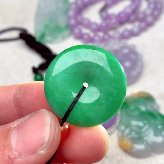 翡翠吊坠(不含链)未镶嵌