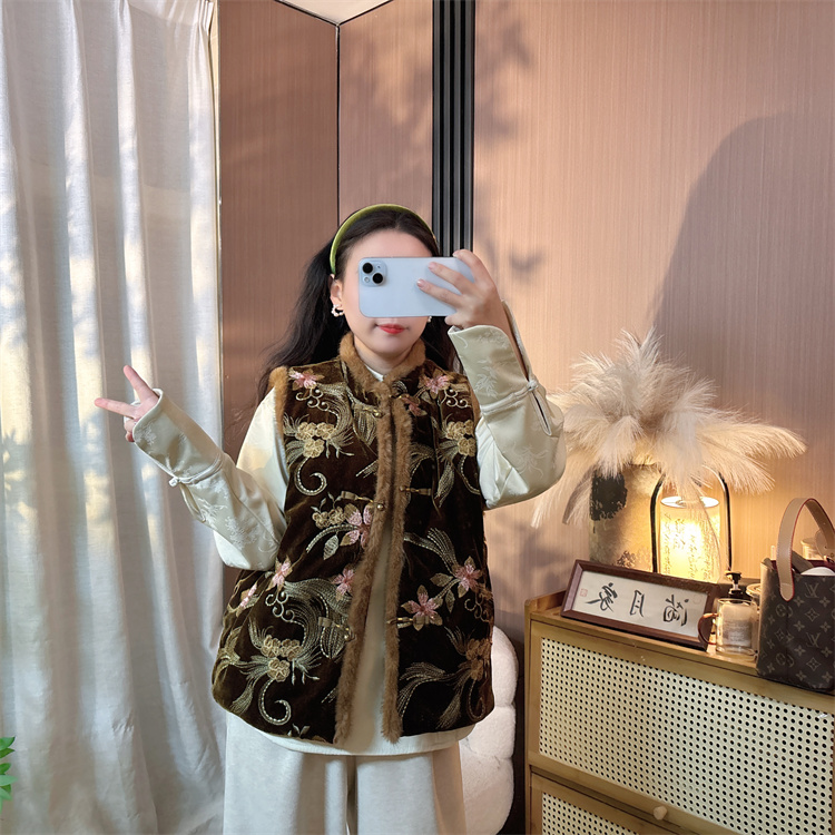 【凤仪】新中式仿水貂毛加棉加厚刺绣重工绣花马甲抗风保暖