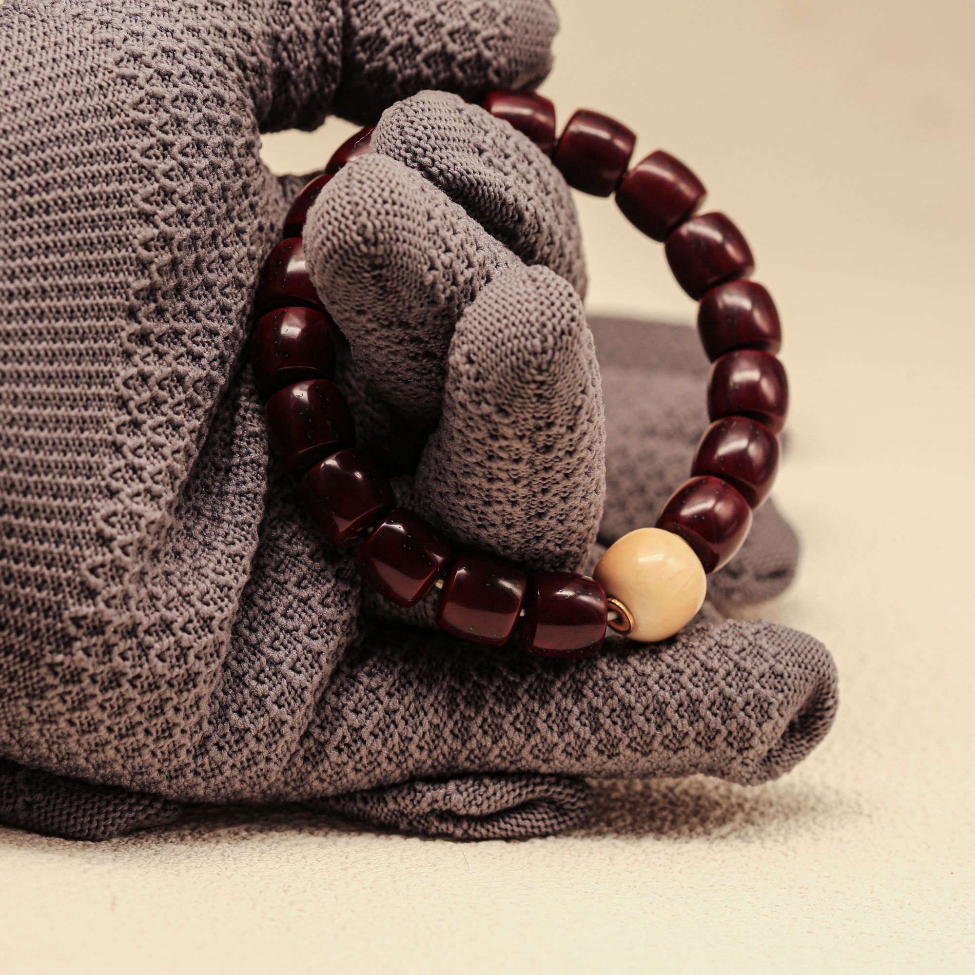 【Mooment 盟盒出品】———菠萝纹手套灰色白色针织复古