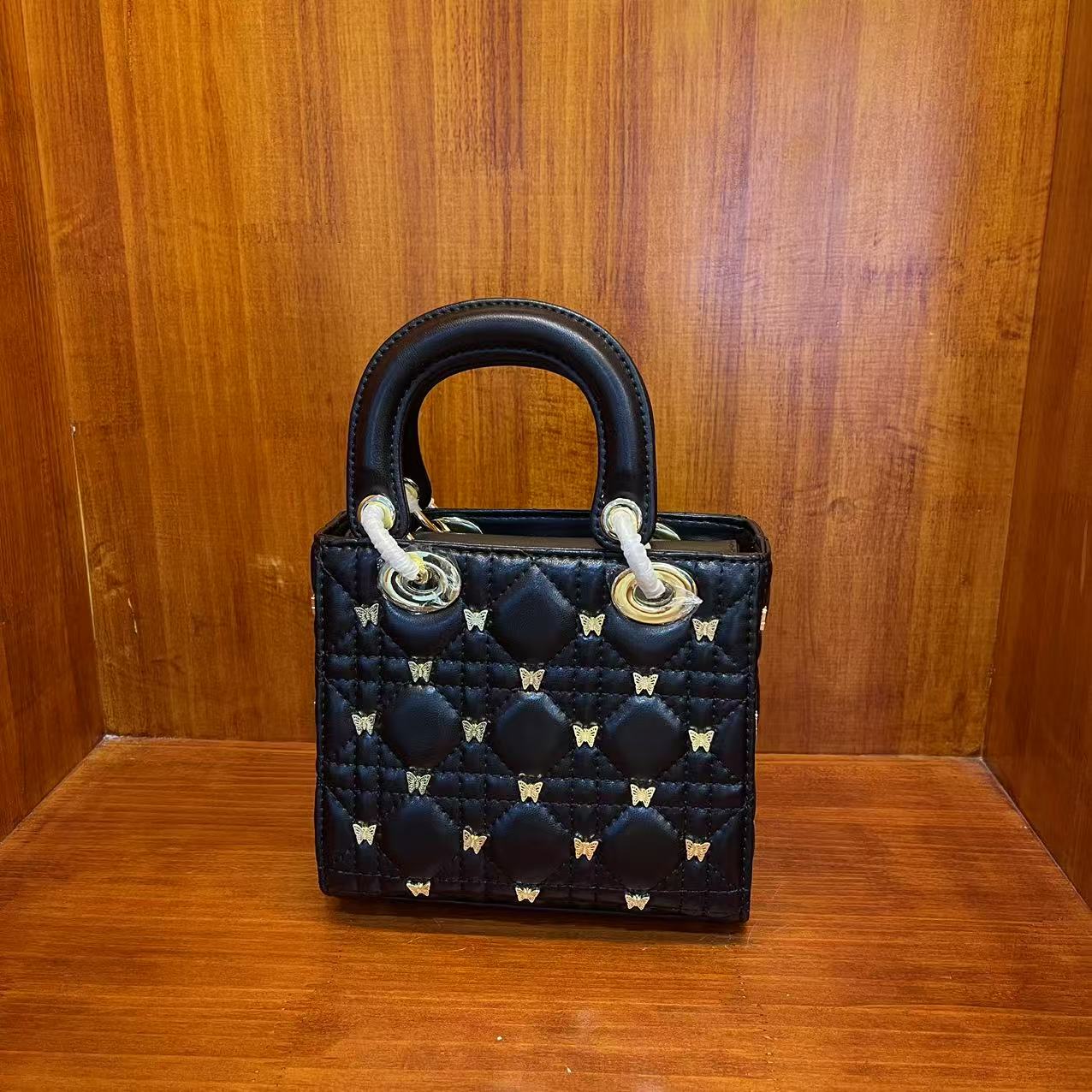 【D729】按编号拍尺寸17*6*18CM新款女包黑色