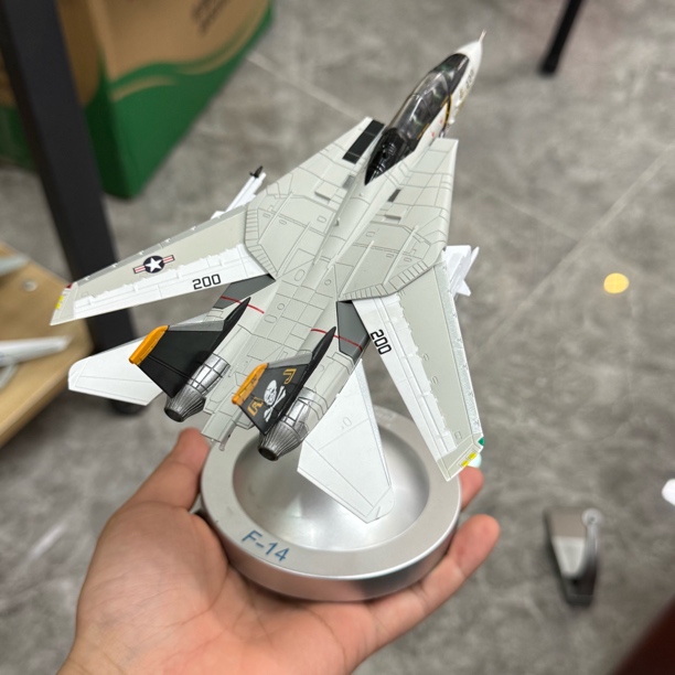 【F14雄猫万向底座战斗机】合金+abs材质模型1比100比例