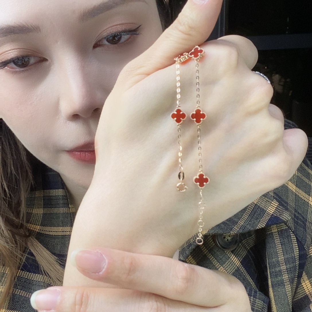 玛瑙/玉髓手链18K金镶嵌红7mmk枚