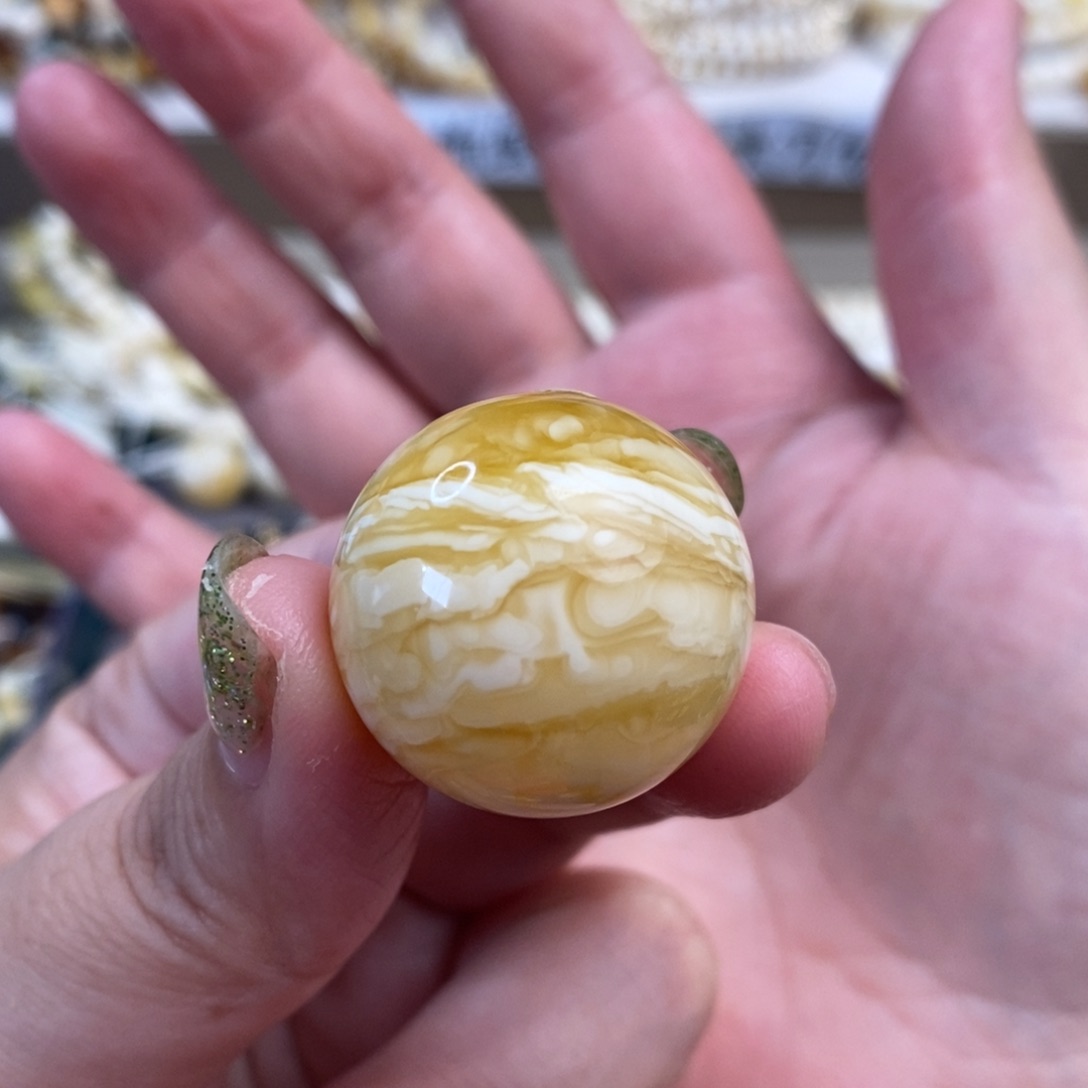 未镶嵌琥珀裸石虎皮千层雪圆珠25.2
