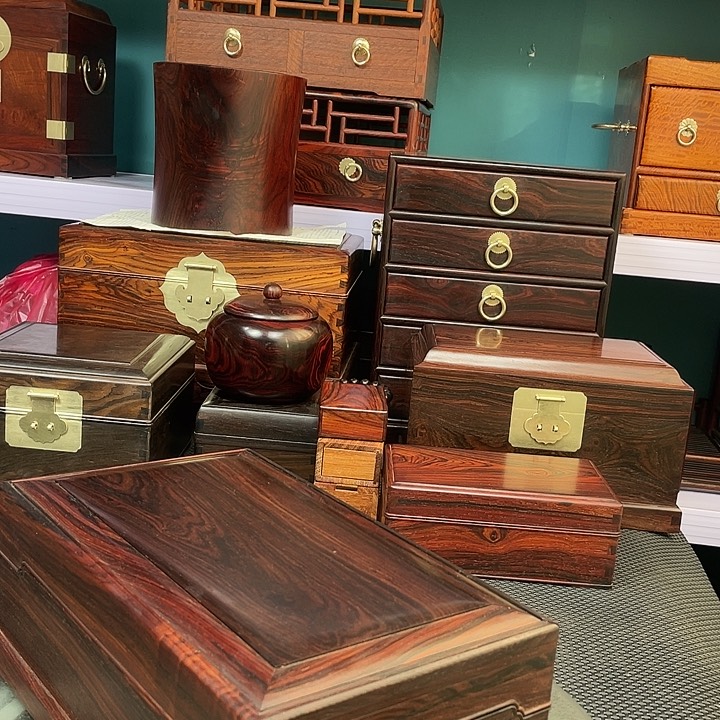 木墨西哥红酸纸盒子