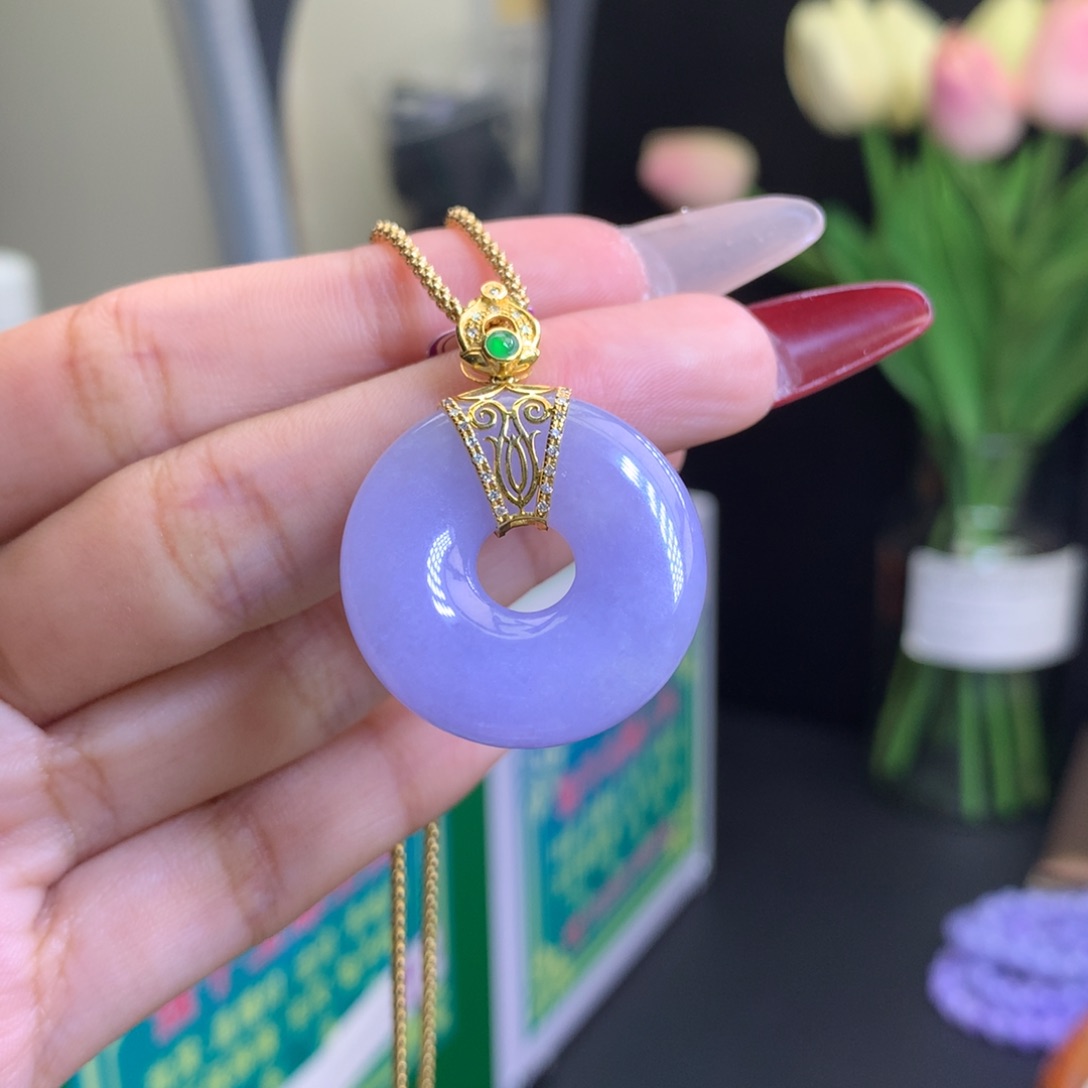 翡翠颈饰18K金镶嵌沁**扉天然