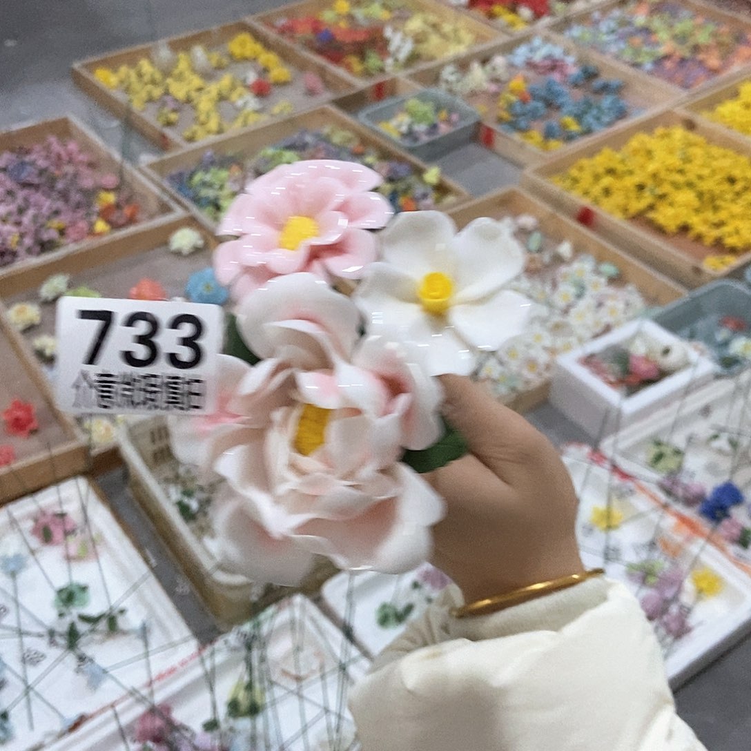 摆件陶瓷艺术家的