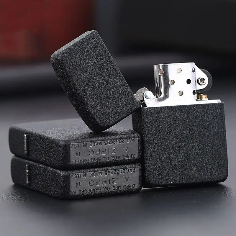 ZIPPO打火机美版原装正版1941复刻军机黑裂漆煤火机送男生礼物MB