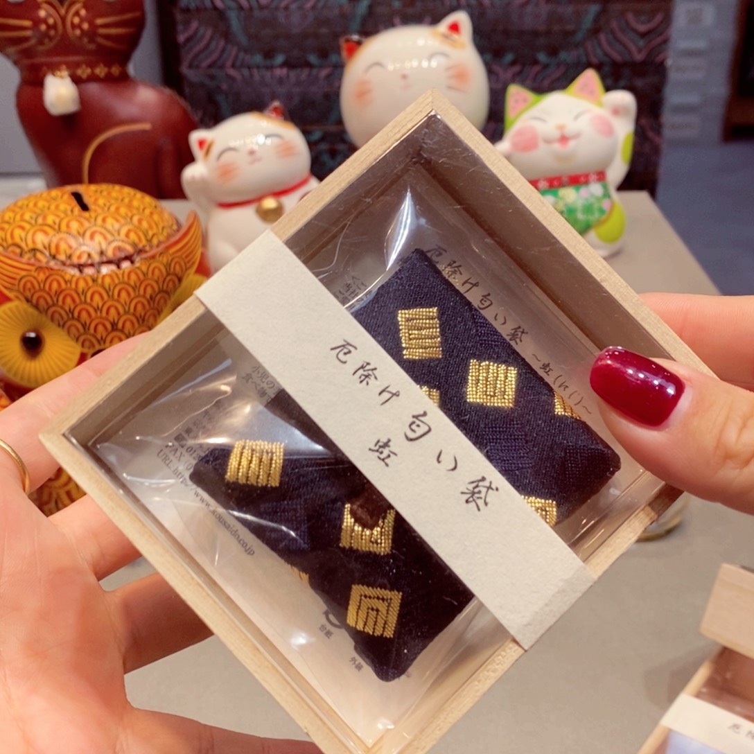 如图所示 观兰器物