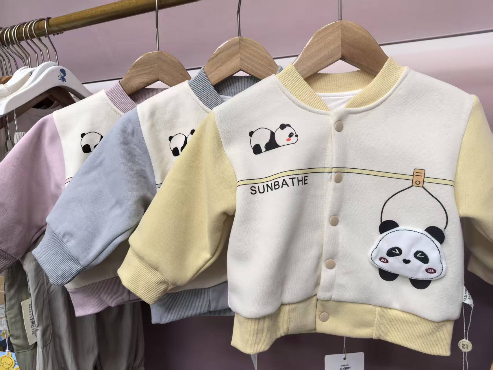 春季宝宝新款棉质双层里布棒球服外套