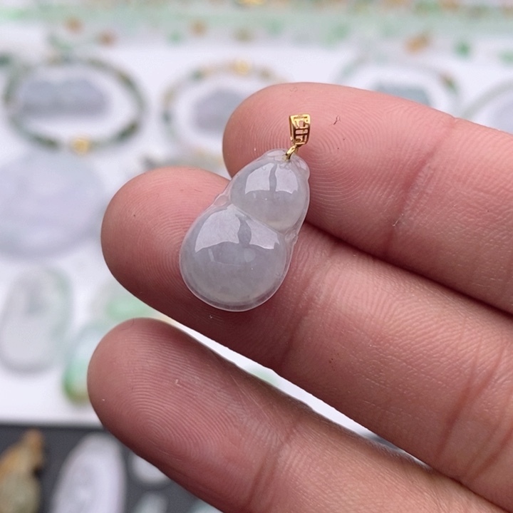 翡翠吊坠(不含链)未镶嵌周****鱼