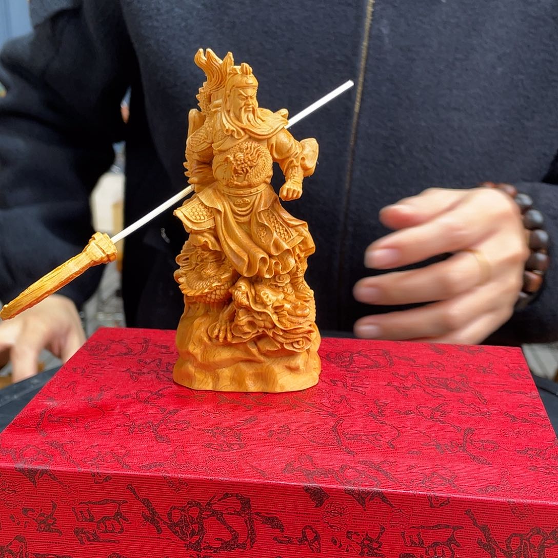 柏木（崖柏）随型艺术根雕