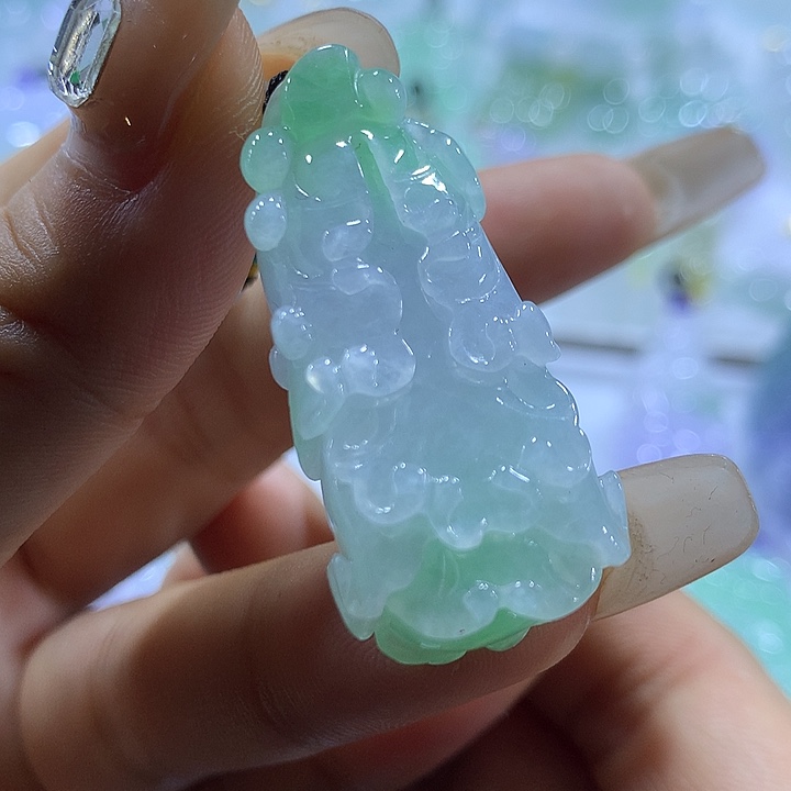 翡翠未镶嵌颈饰天然翡翠A货吊坠