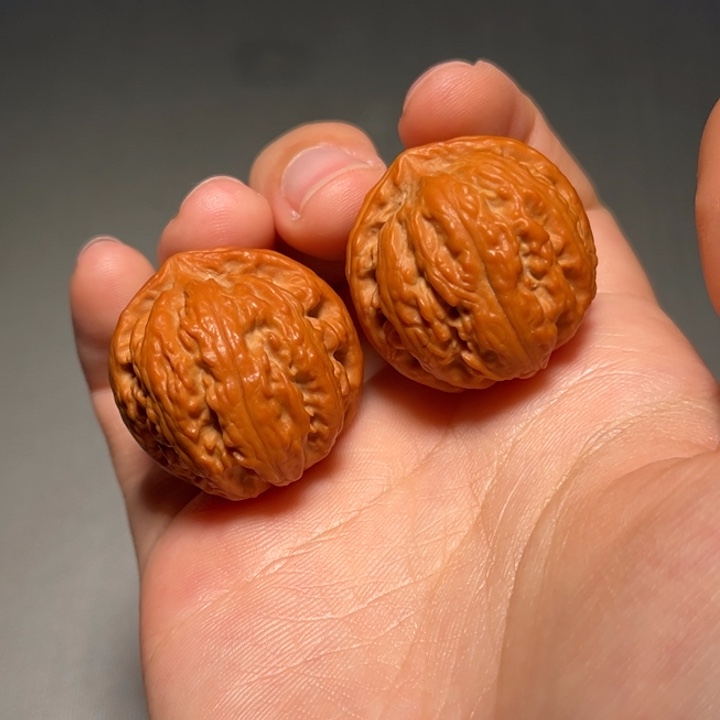 文玩核桃把件粗筋1478