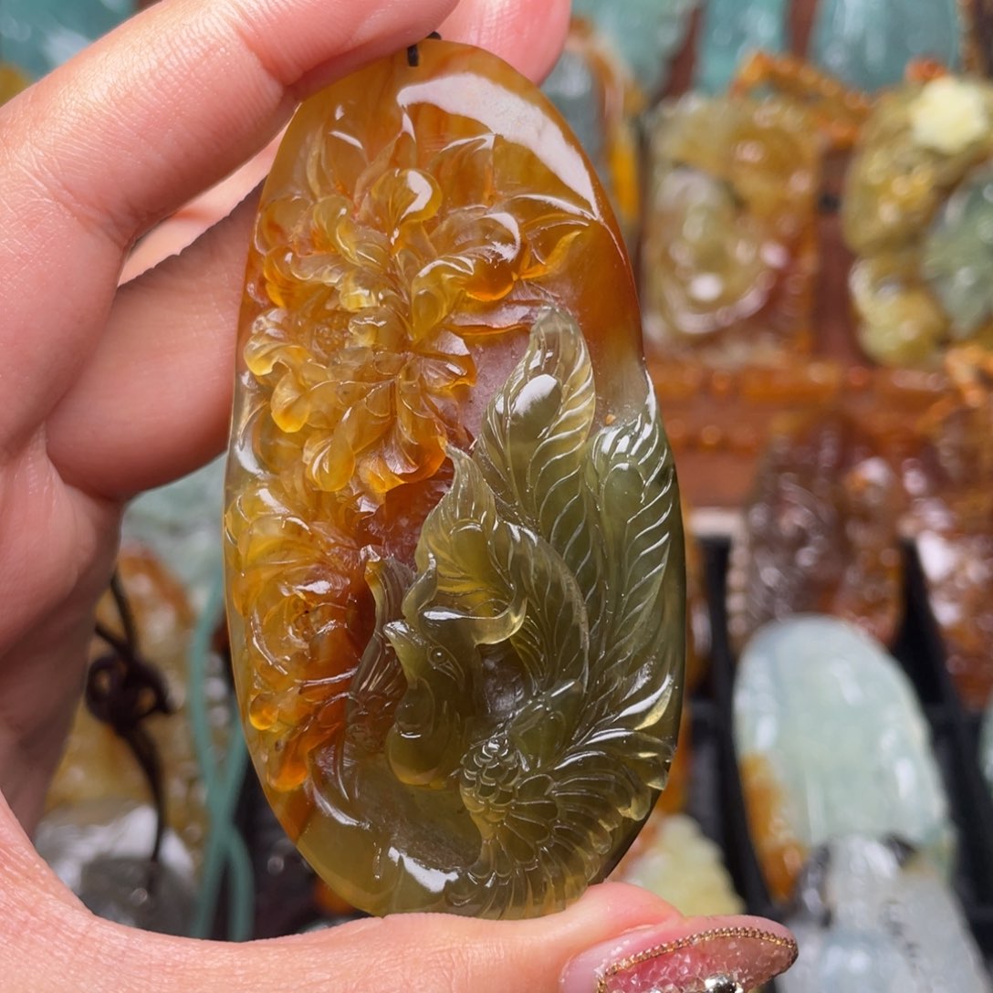 蛇纹石玉颈饰未镶嵌用****7