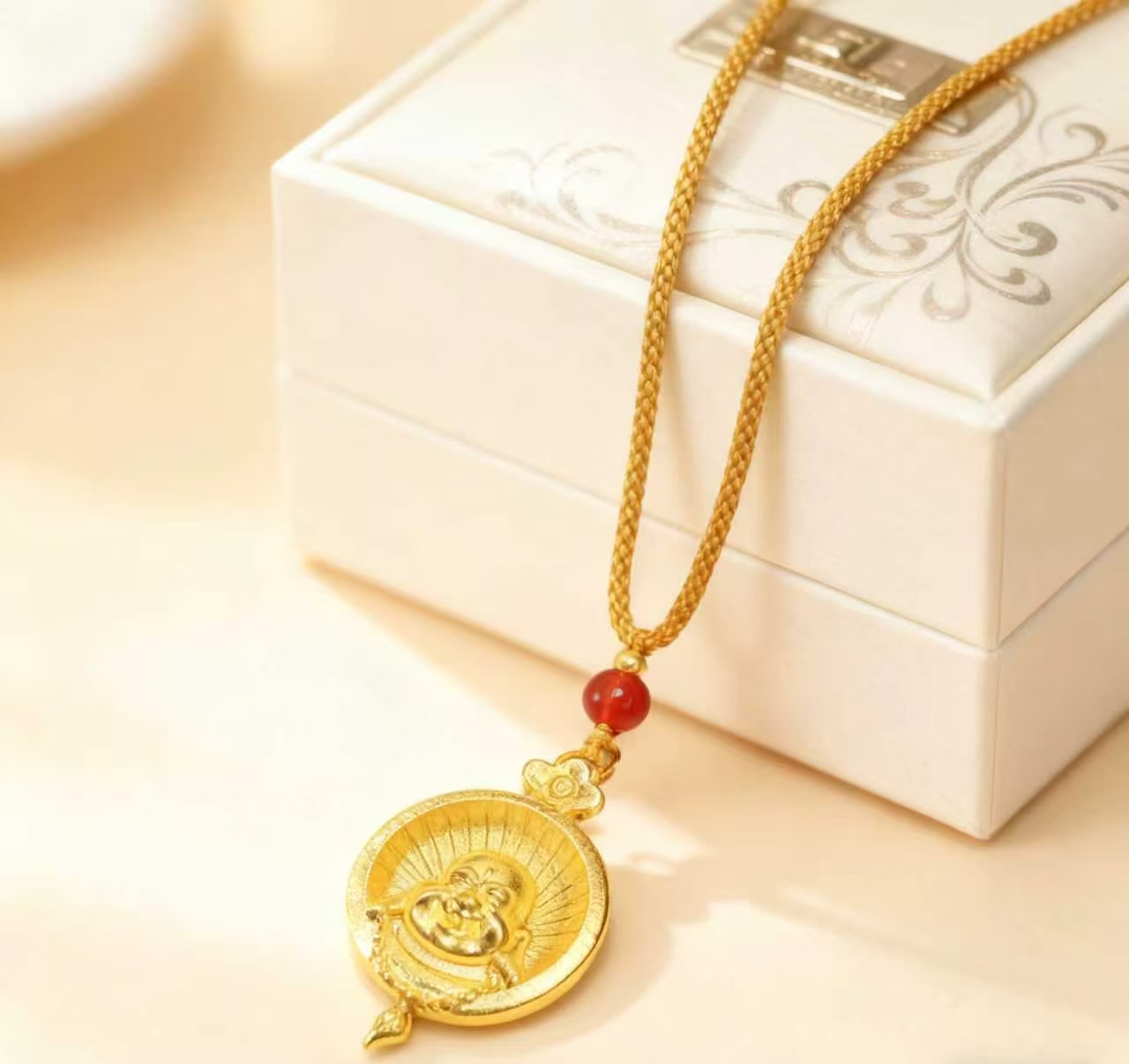 甄奢典藏品带精美礼盒-D004