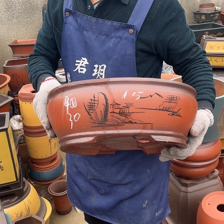 紫砂花盆是最具代表性并具备