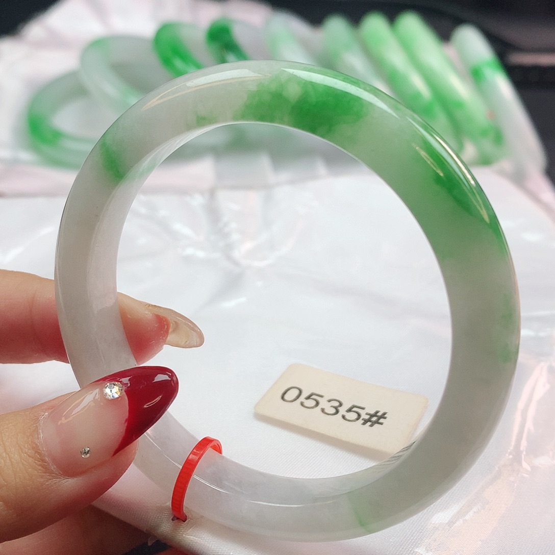 翡翠手镯未镶嵌0535正圈56.7