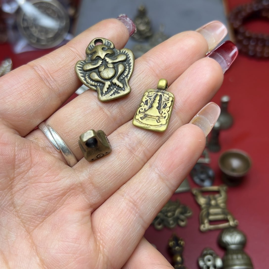 泥塑T****k藏式风格小元素