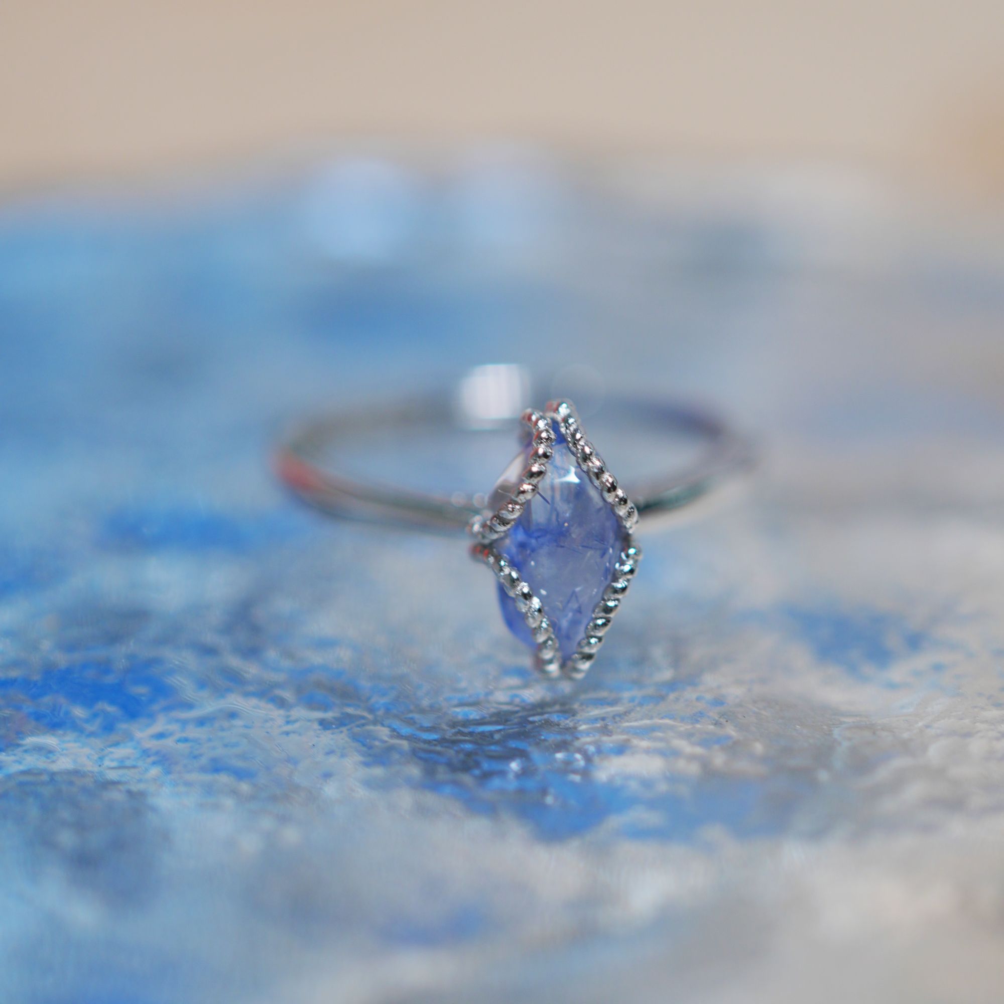 非金属玻璃戒指 蓝戒指（多样性发货）