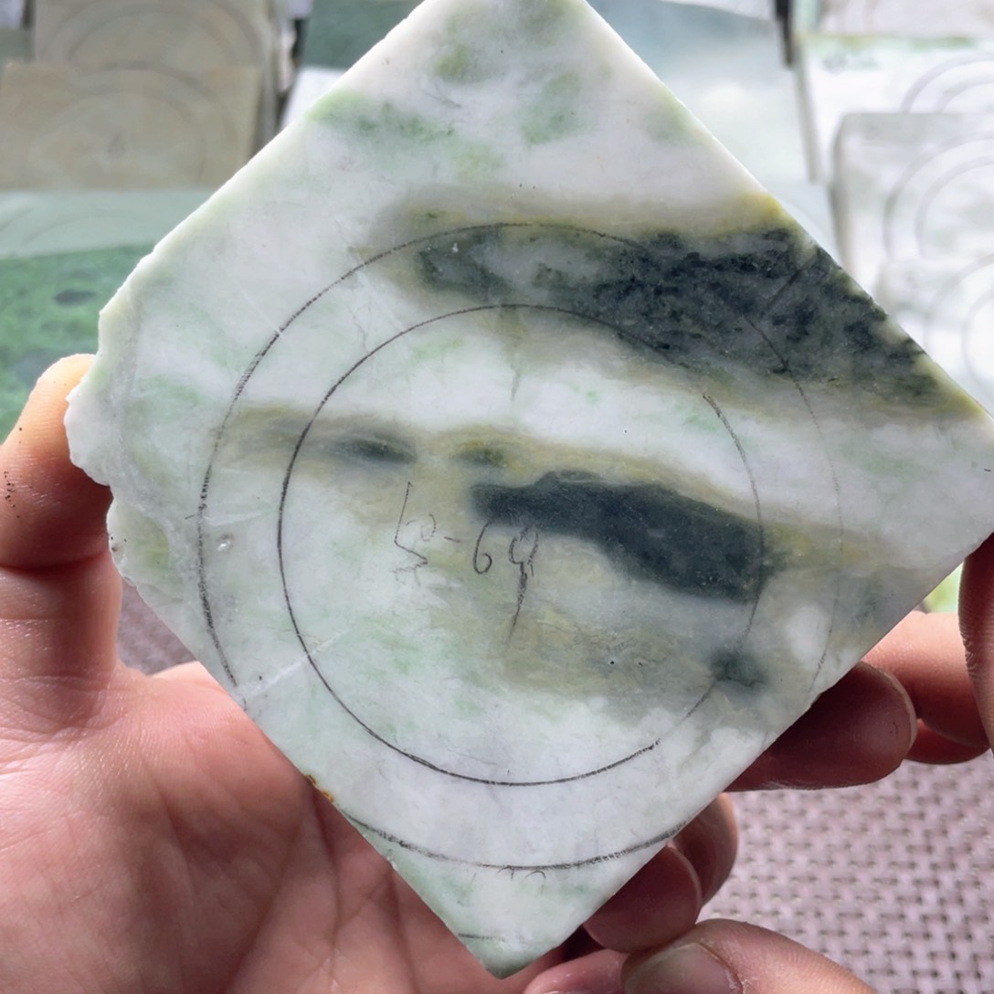 独山玉定制手镯未镶嵌