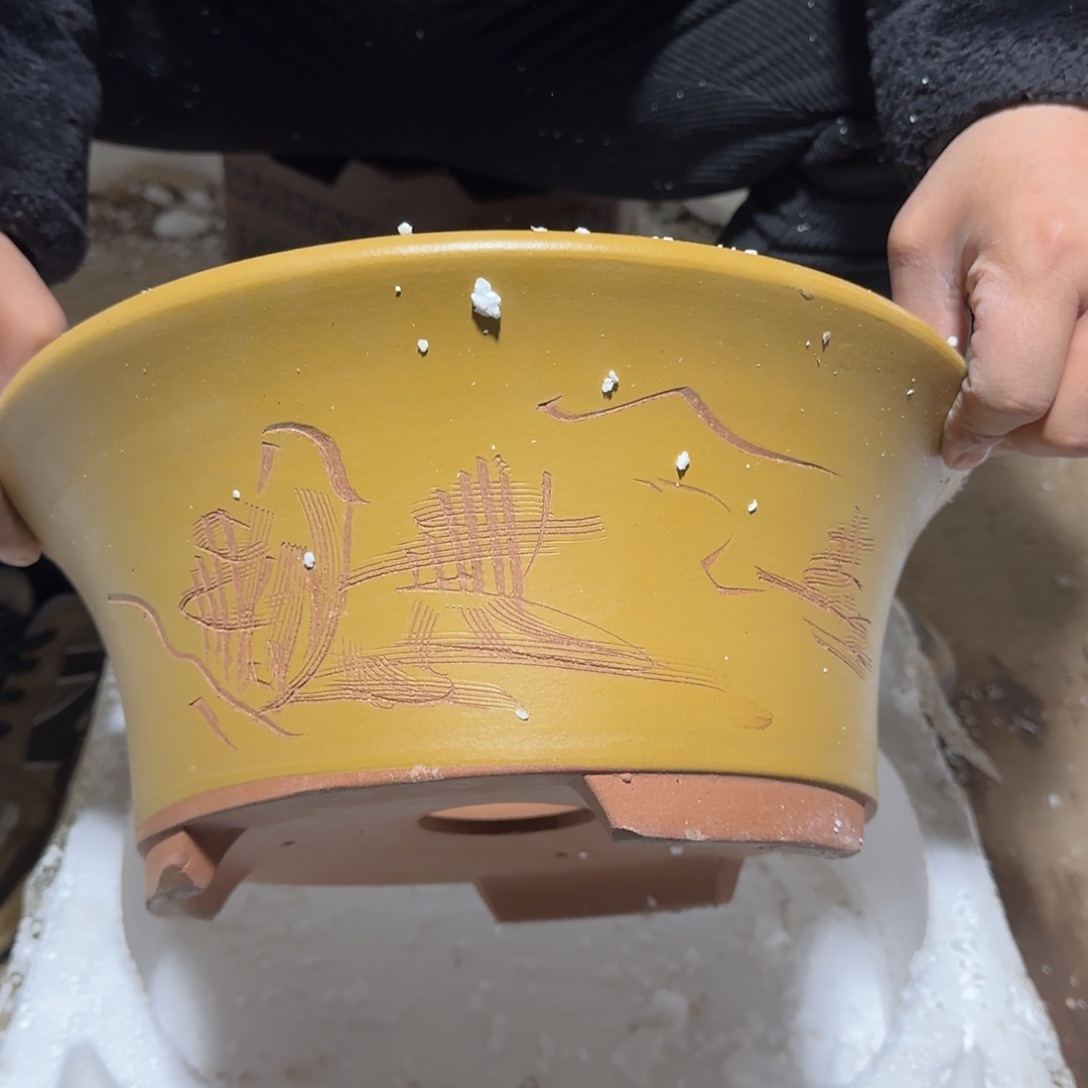 紫砂花盆口径33高度14