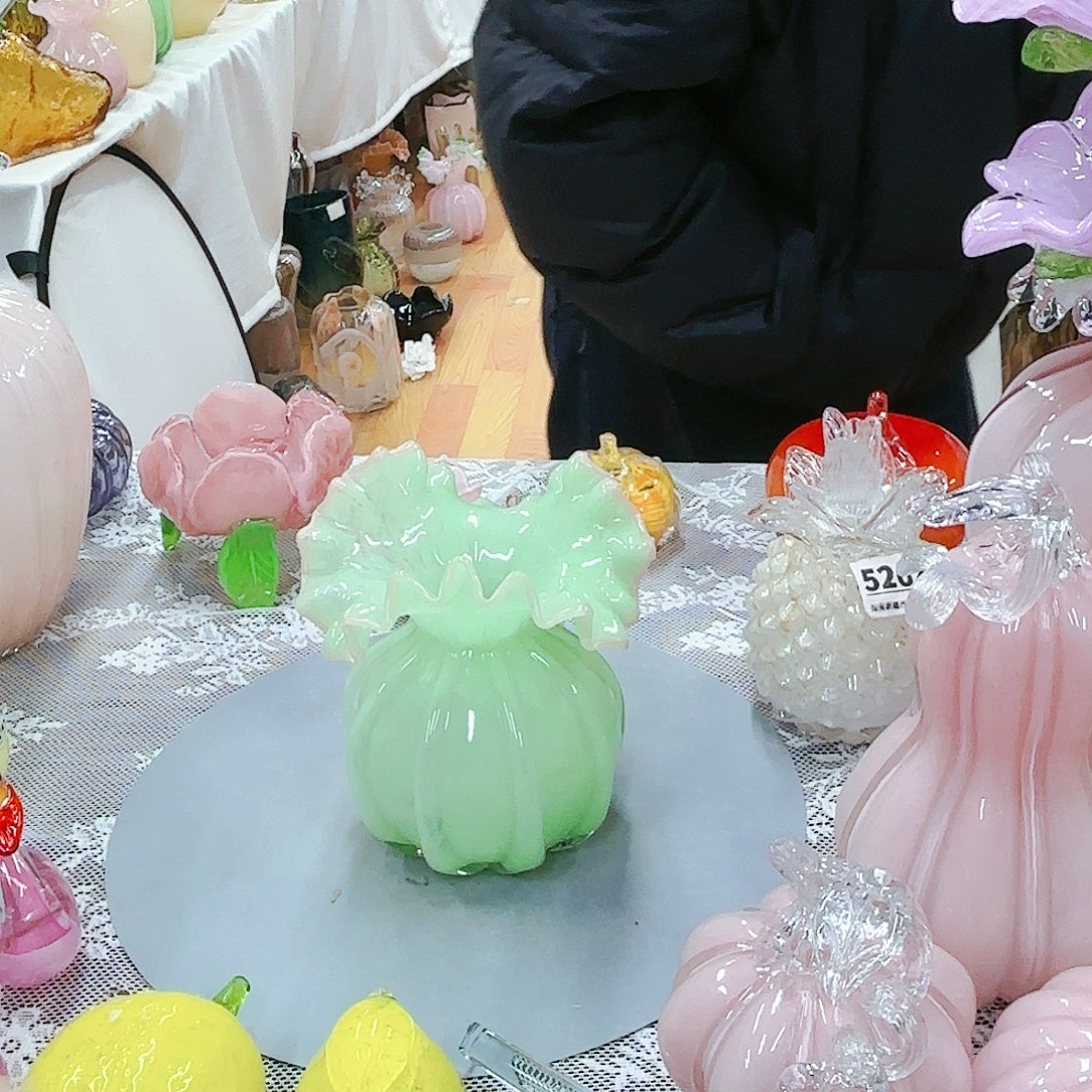 福利不退不换琉璃花瓶艺术品