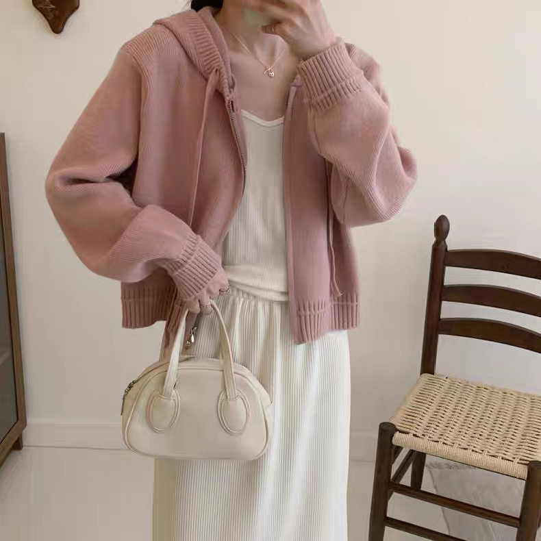秋冬连帽女短款双开拉链减龄遮肉慵懒韩版毛衣
