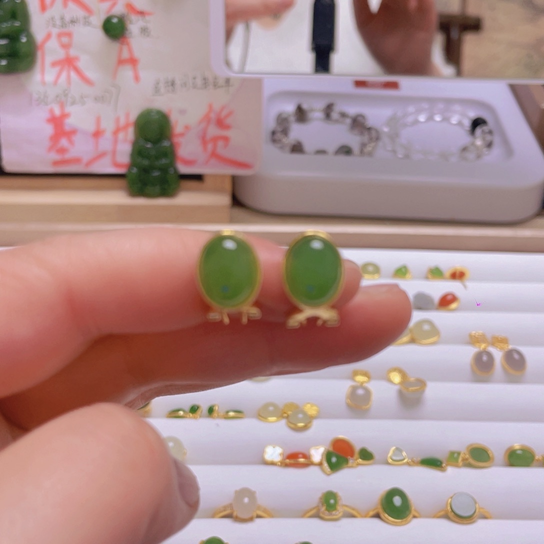 和田玉耳饰银S925镀金镶嵌