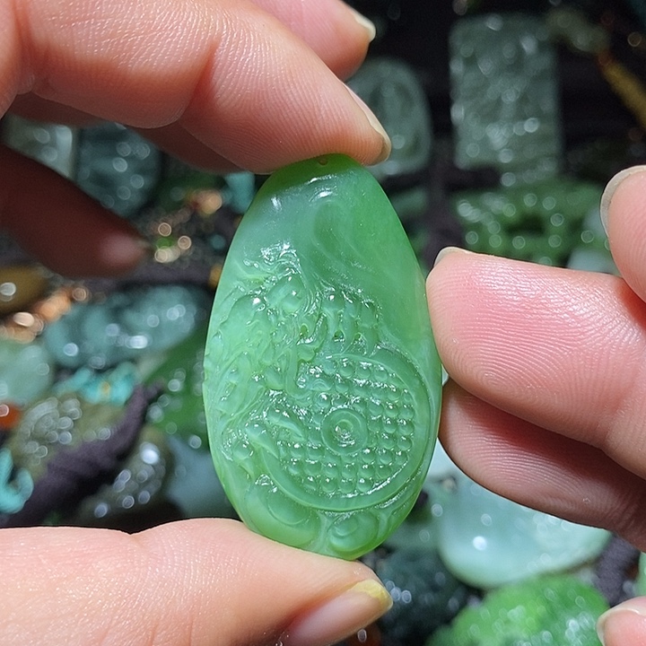 和田玉未镶嵌吊坠(不含链)