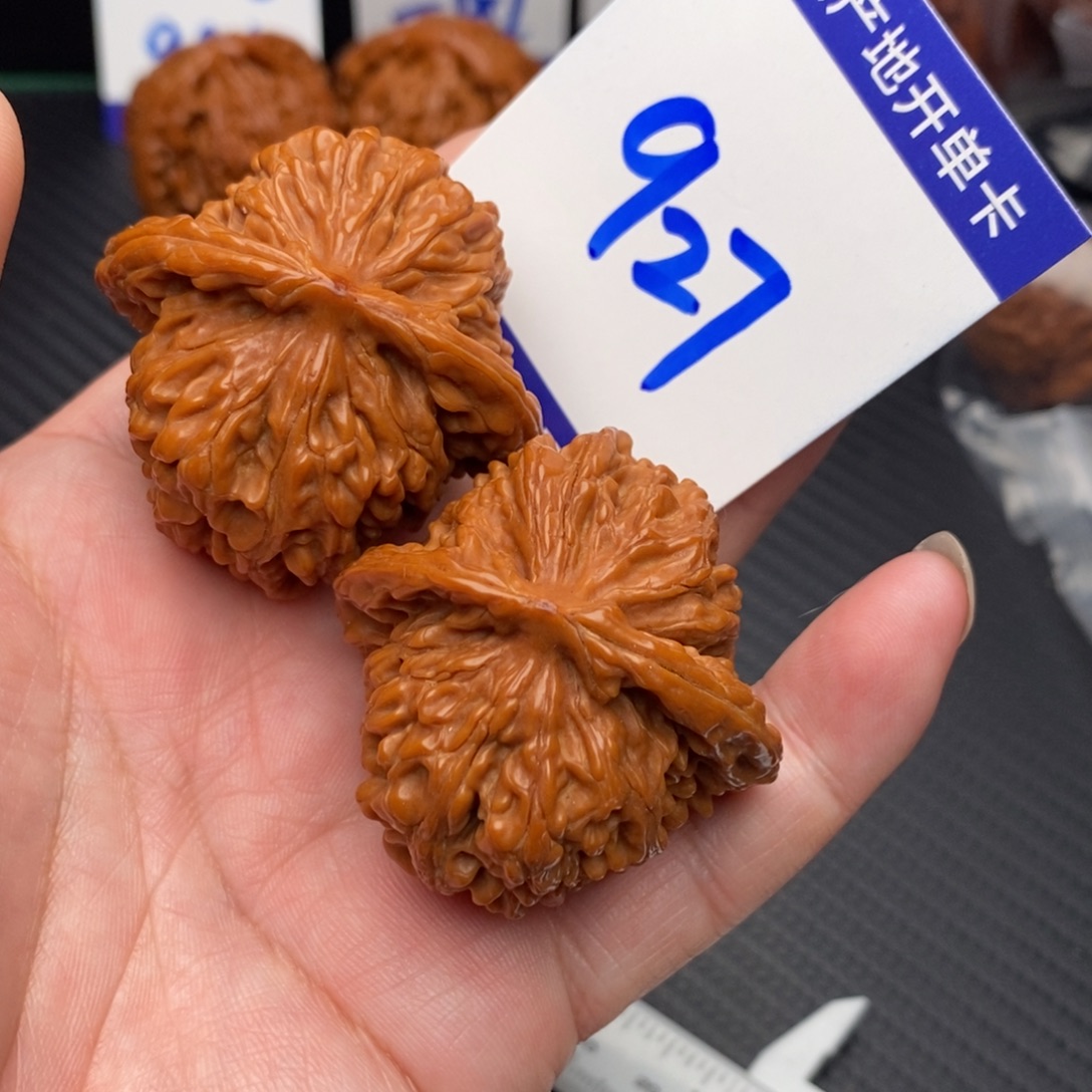 文玩核桃把件四座楼43