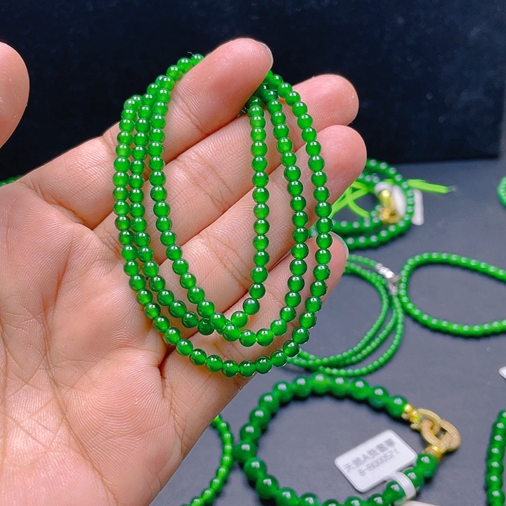 颈饰未镶嵌翡翠A货卡4