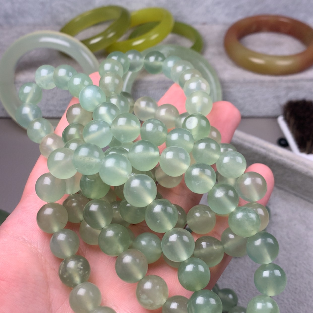 【闪购商品】蛇纹石玉未镶嵌岫玉随机两条