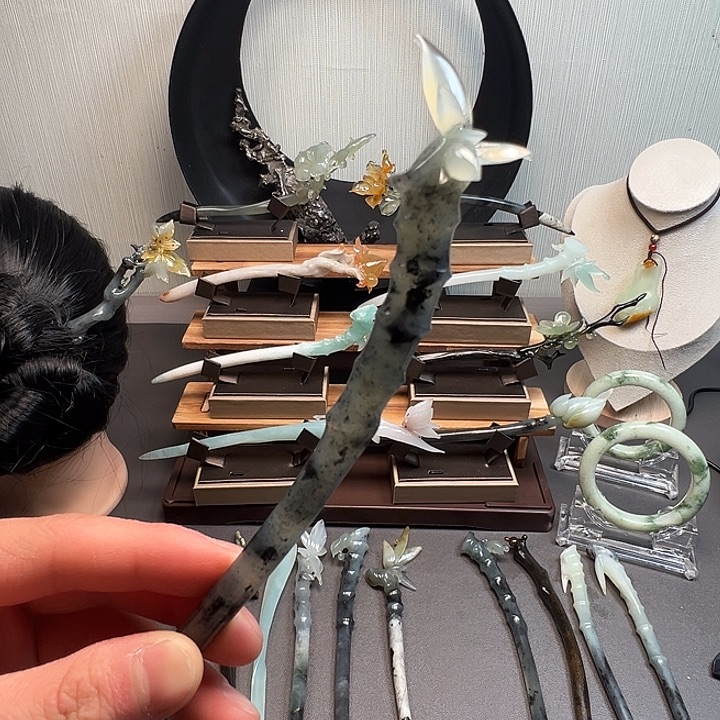 蛇纹石玉未镶嵌发簪