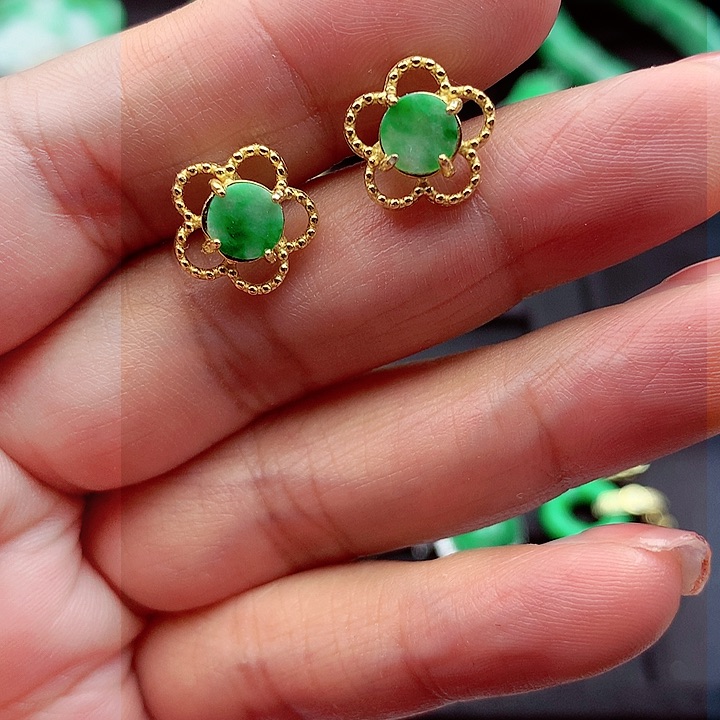 翡翠颈饰银S925镶嵌翡翠