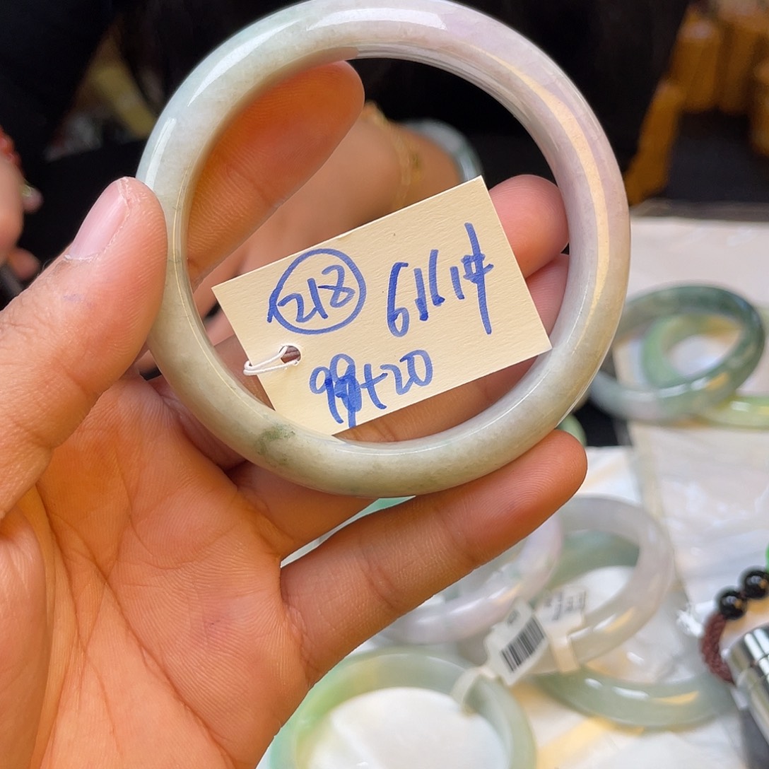 未镶嵌手镯翡翠218