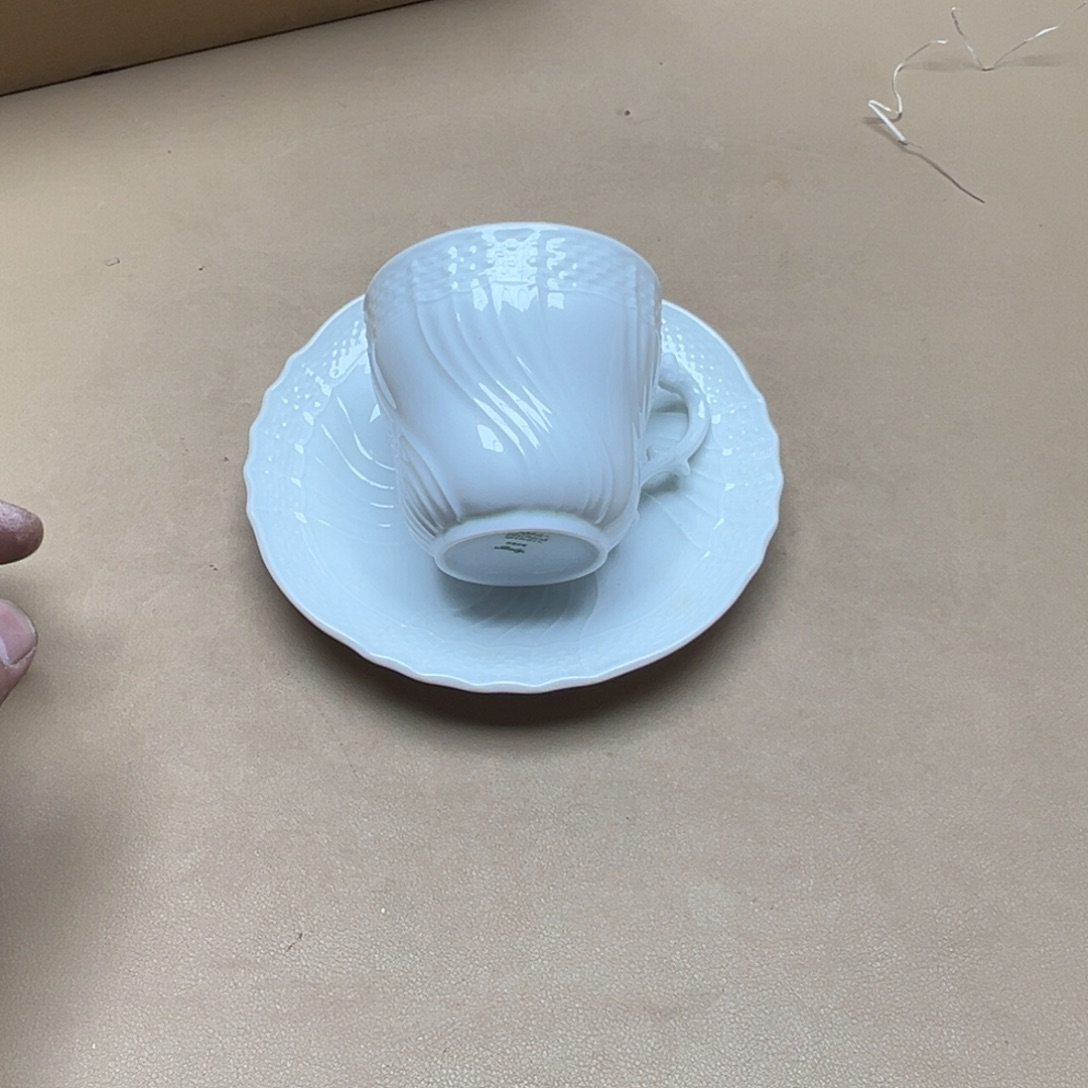 瓷片格调中古好物直播间