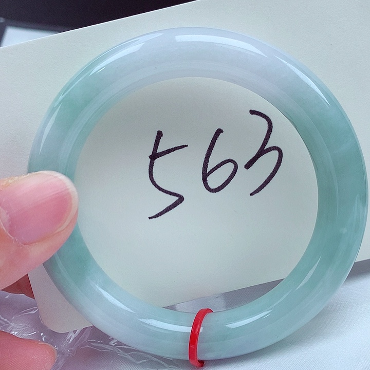 翡翠未镶嵌手镯翡翠