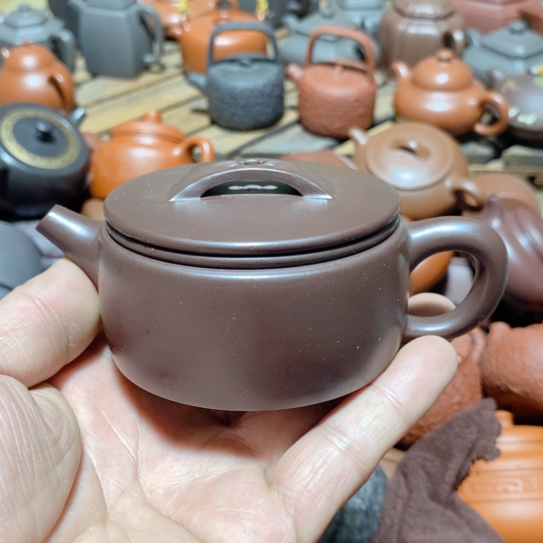 紫砂茶壶欢迎各位光临惠顾