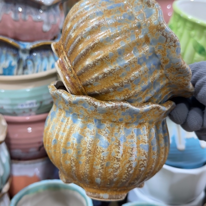 凑9米包邮，有孔，陶瓷花盆