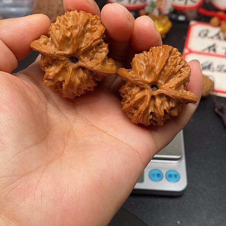 吊坠文玩核桃苹果园39