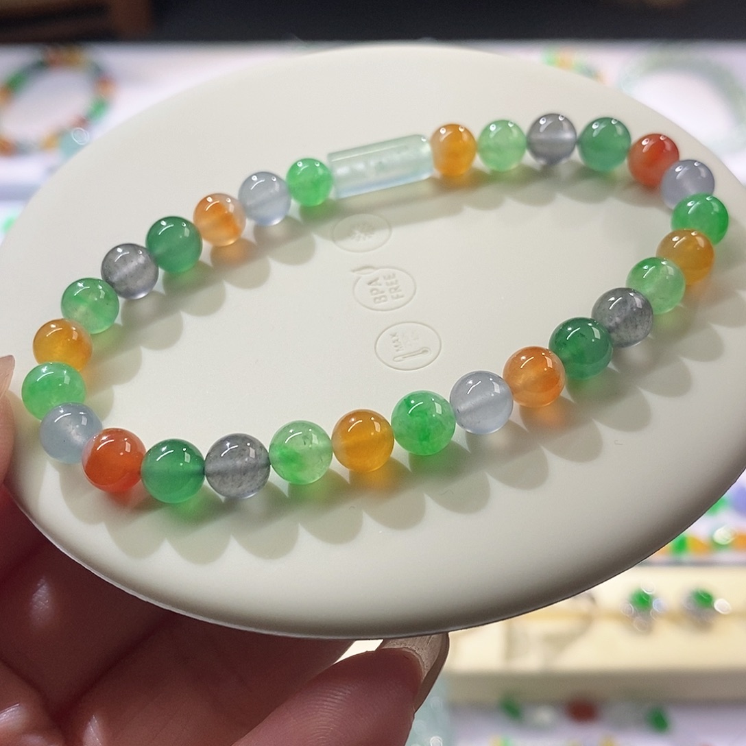 翡翠裸石多宝手串