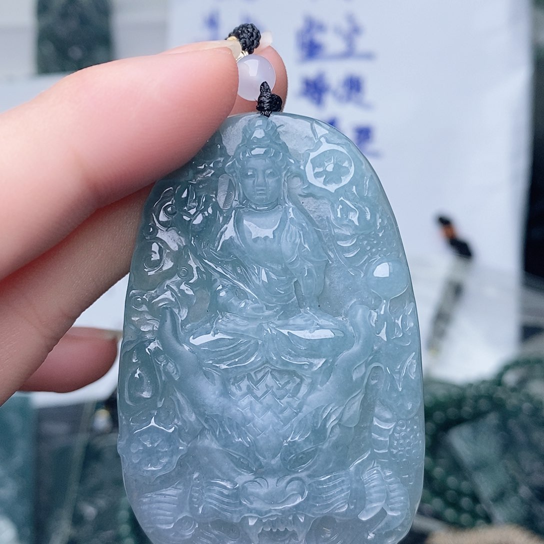 翡翠未镶嵌颈饰1111111111