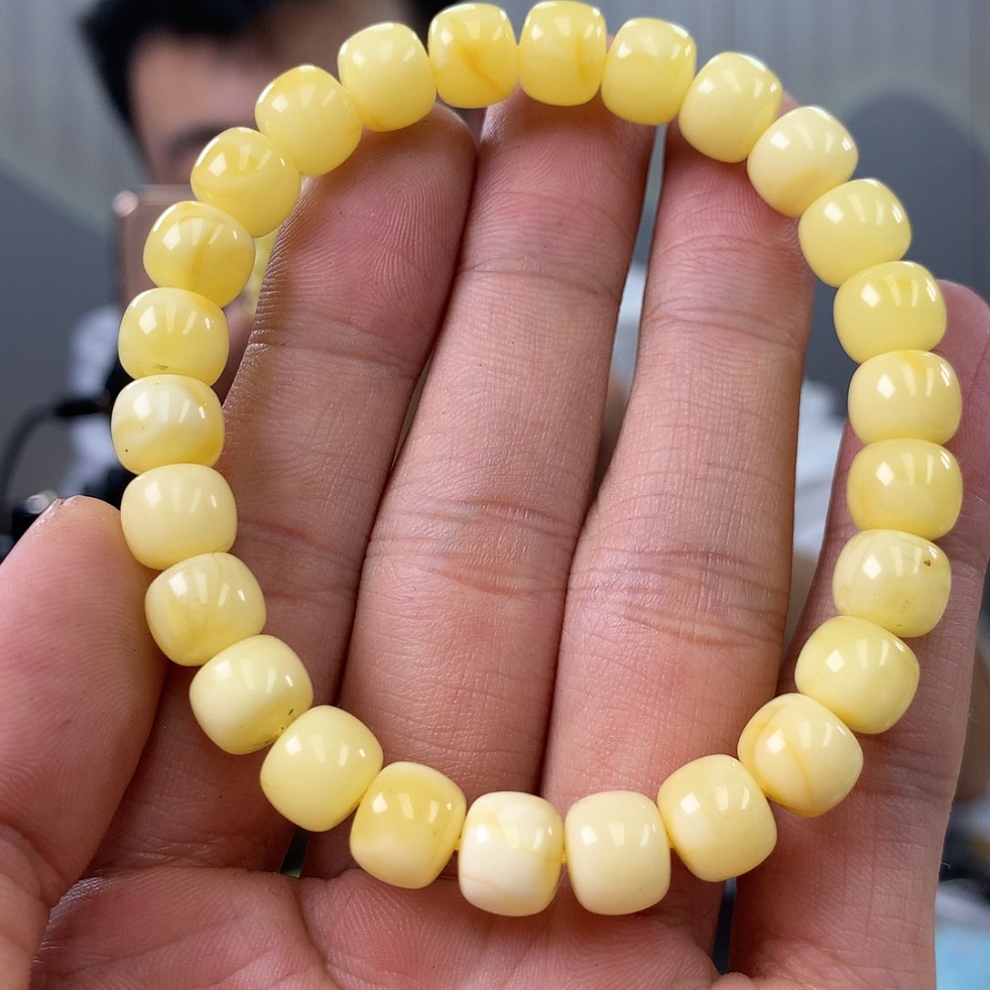 蜜蜡珠宝奇石未镶嵌