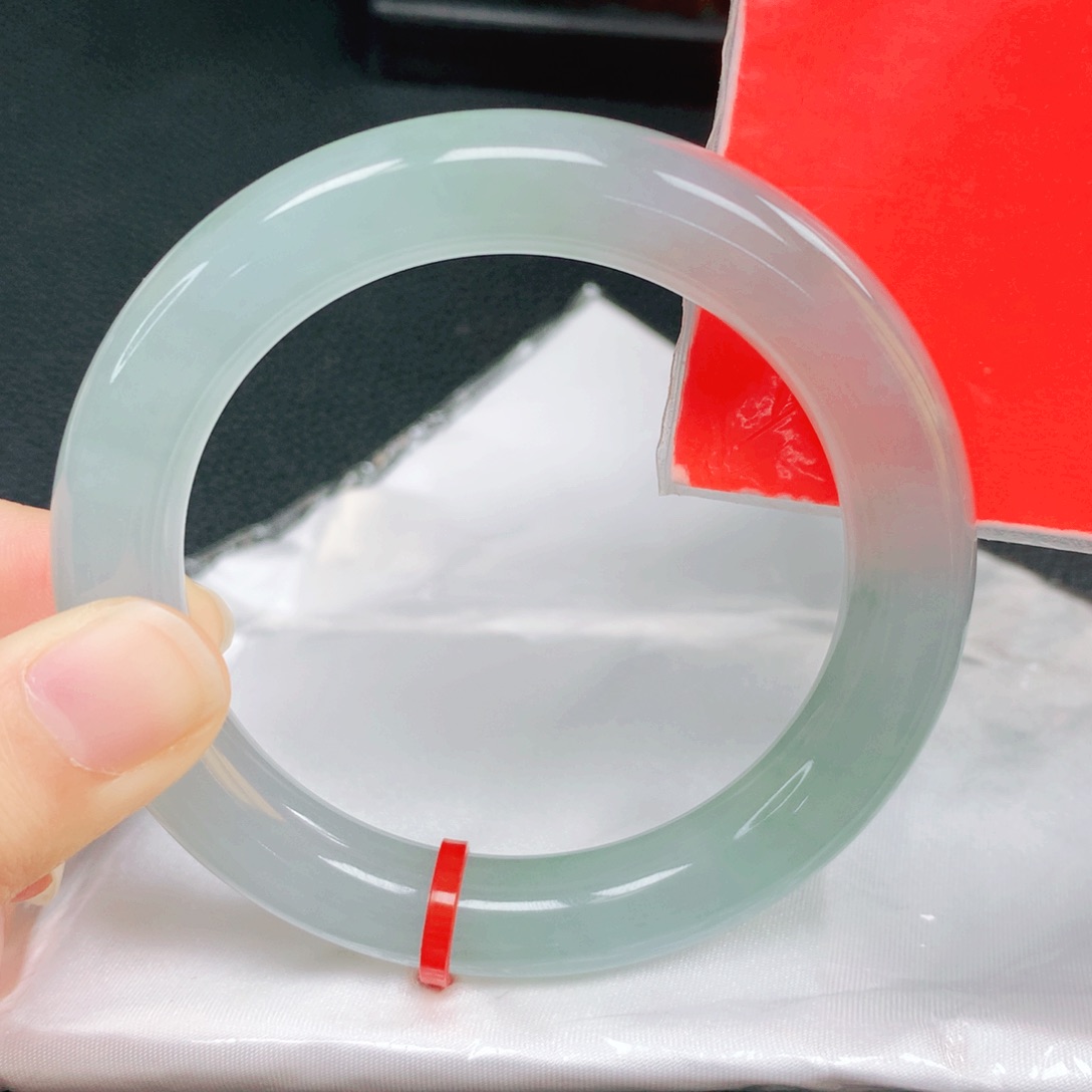 翡翠未镶嵌手镯55圈