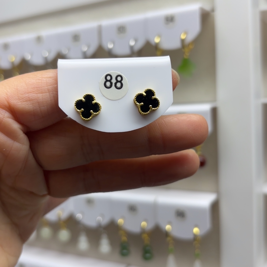 和田玉银S925镶嵌耳饰