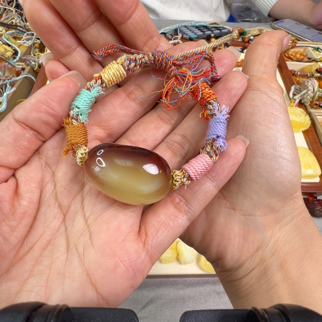 琥珀吊坠(不含链)未镶嵌蜜蜡