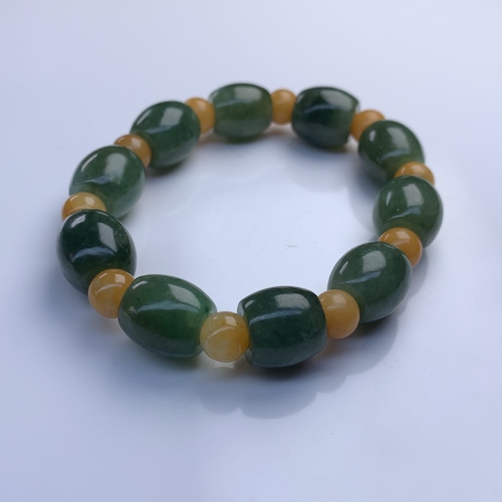 翡翠手串未镶嵌11.7mm！