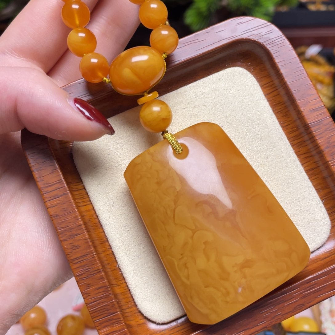 蜜蜡颈饰未镶嵌项链