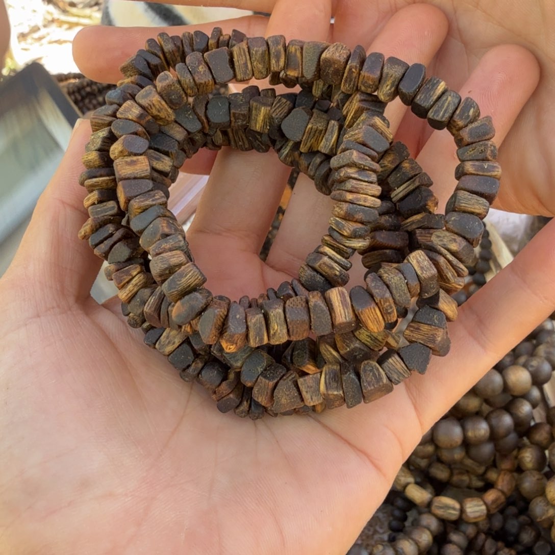 沉香碎屑沉香单圈沉水舍利子6克多样性发一