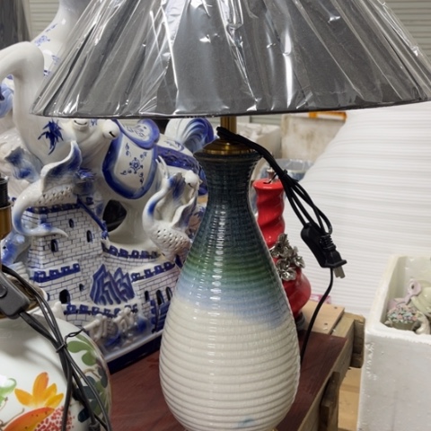 瓶瑕疵。。。。。。。。。。。。。。。。